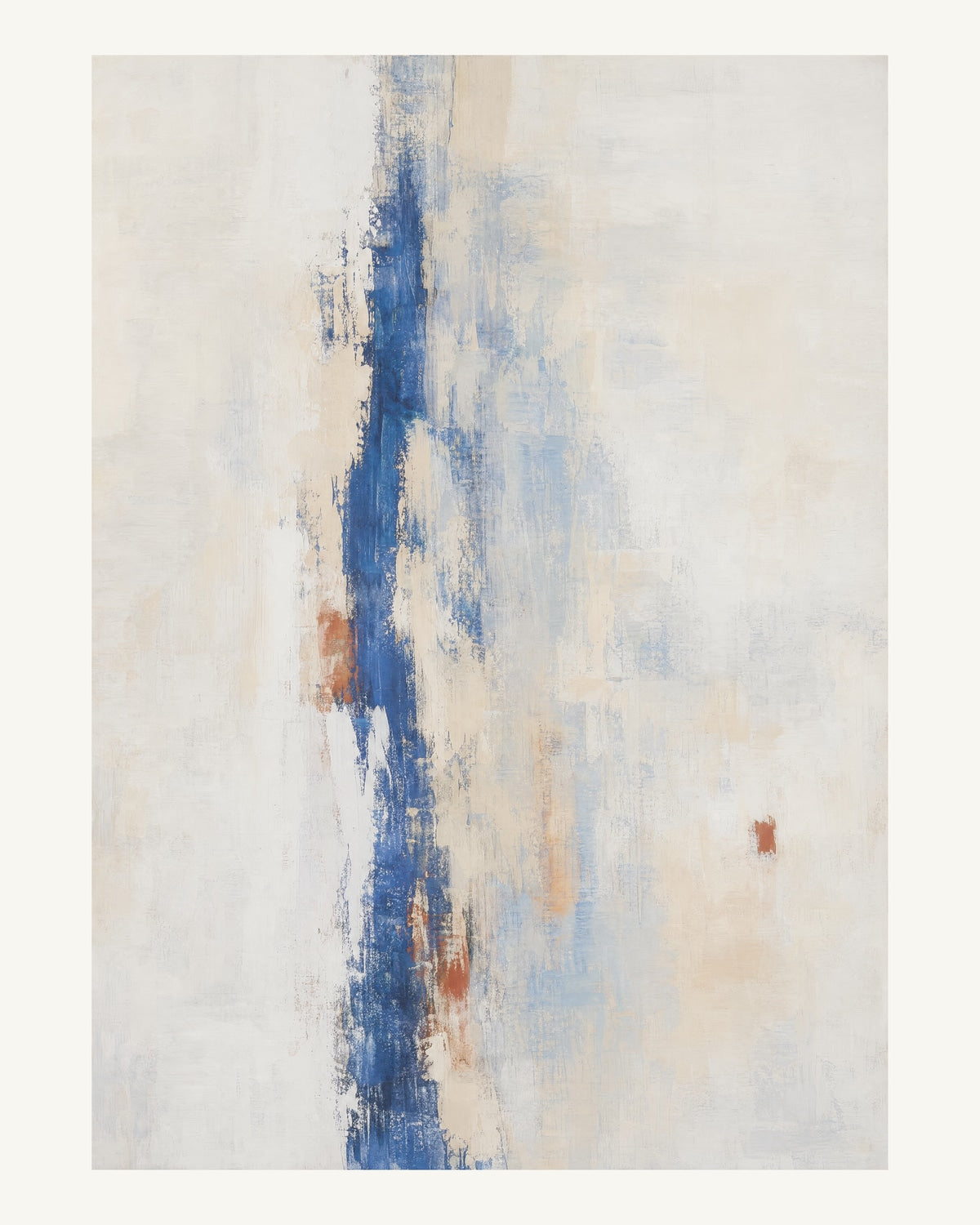 Abstrakt måleriskt motiv i matt vit, varmt elfenben, kobolt, tegelrött. Ett brutet lodrätt färgstråk möter tunna utsuddade slöjor och en liten förskjuten accent. 40 × 50 cm.
