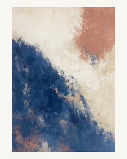 Abstrakt måleriskt motiv i vit, benvitt, djup indigo, lerrosa. Ett fylligt, oregelbundet färgfält får tyngd av skrapade lager och bryts av ljusare öppningar. 40 × 50 cm.