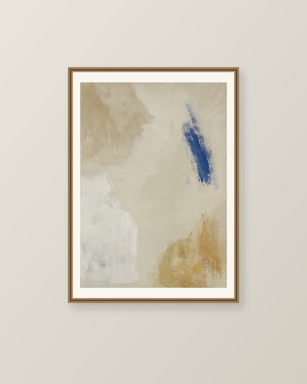 Abstrakt måleriskt motiv i beige, kalkvitt, ultramarin, dämpad ockra. Fristående färgavtryck i olika storlek lämnar generösa mellanrum och låter papprets ljusa yta bära bilden. Illustrerad inramningsvy. Ram ingår inte.