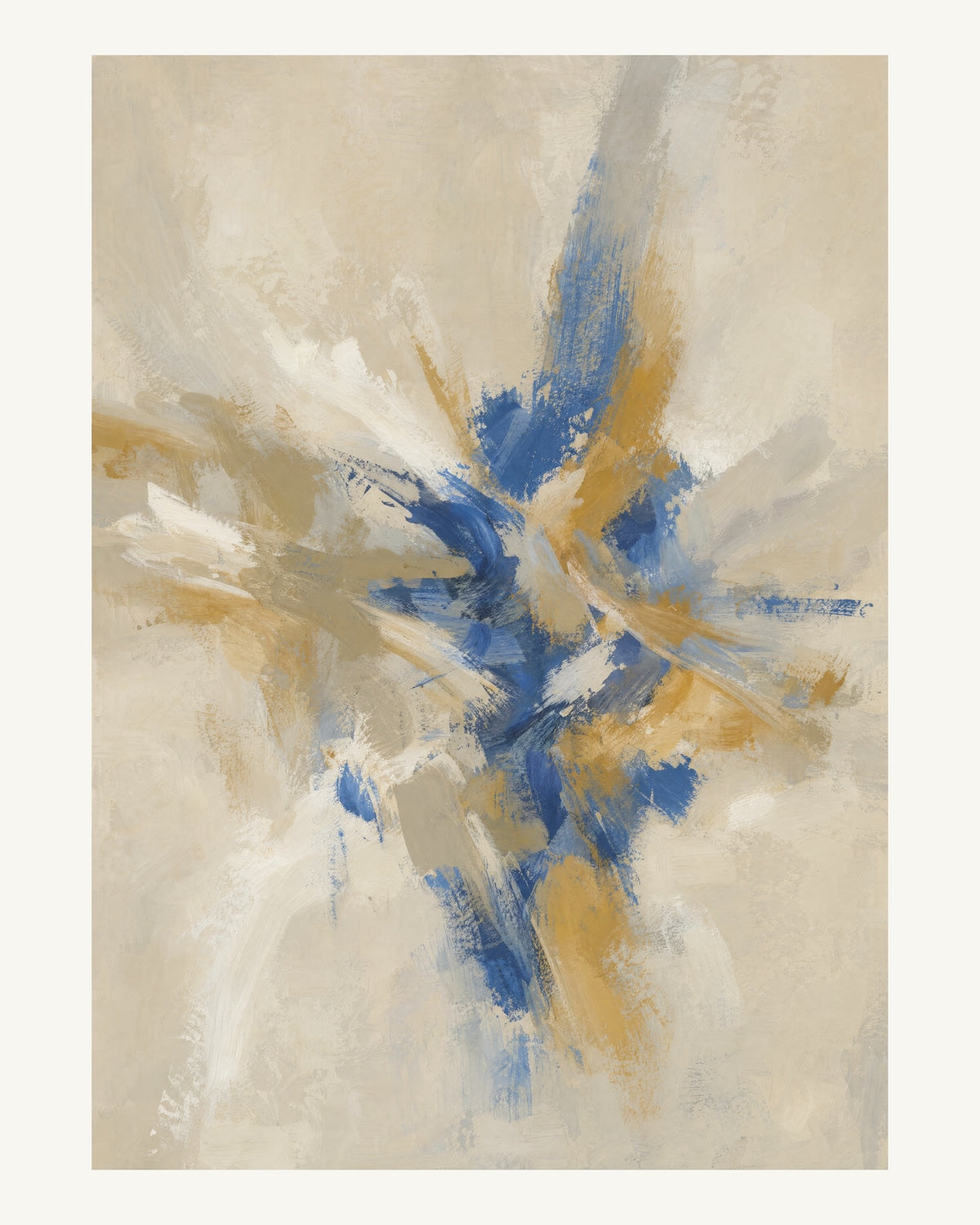 Abstrakt måleriskt motiv i beige, kalkvitt, ultramarin, dämpad ockra. Korta, torra penseldrag möter en bredare rörelse i en färgrik mittpunkt med luft runt omkring. 40 × 50 cm.