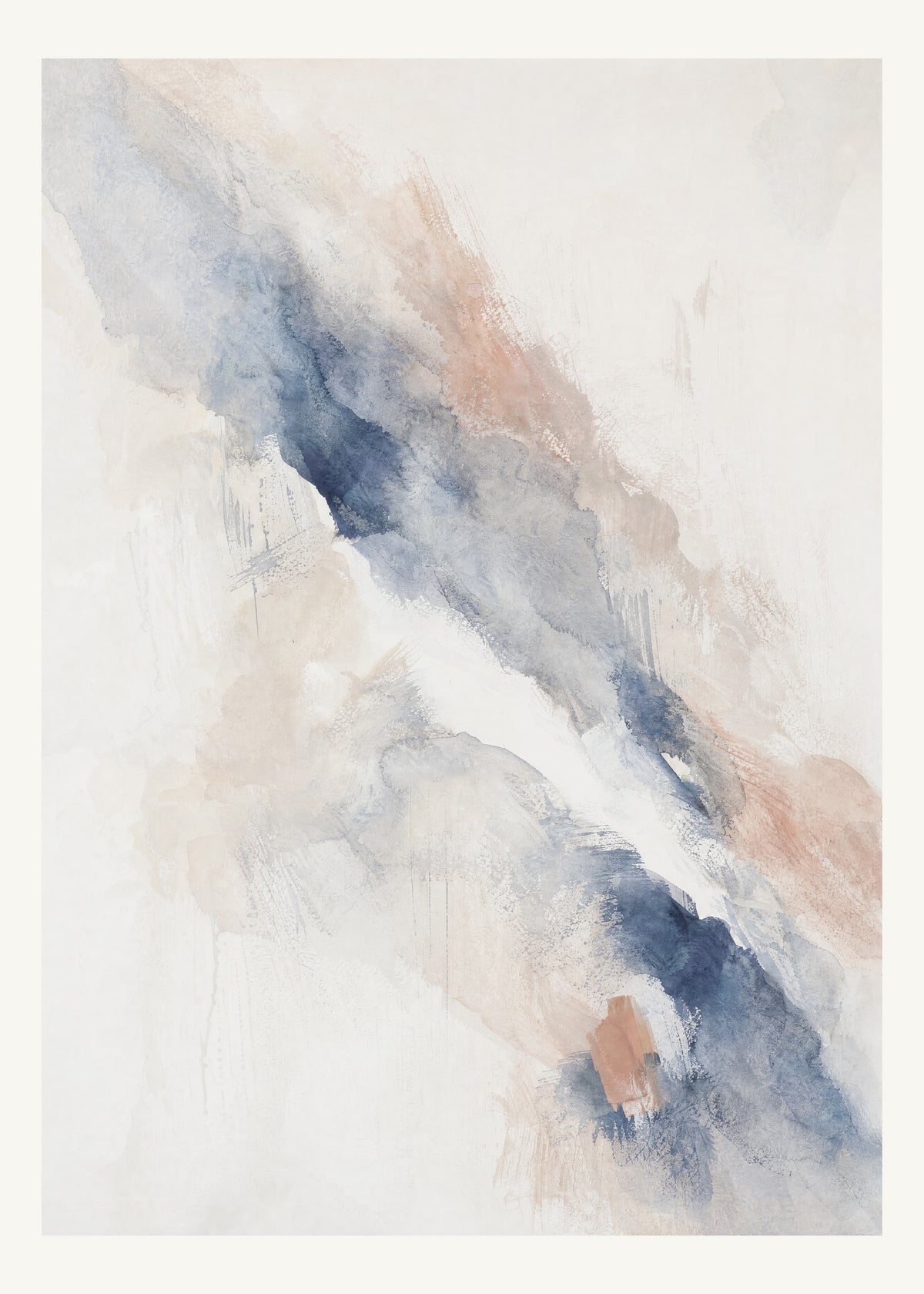 Abstrakt måleriskt motiv i matt vit, benvitt, djup indigo, lerrosa. Tunna färgslöjor glider diagonalt över ljusa partier, med ett tätare färgavtryck som motvikt. 50 × 70 cm.