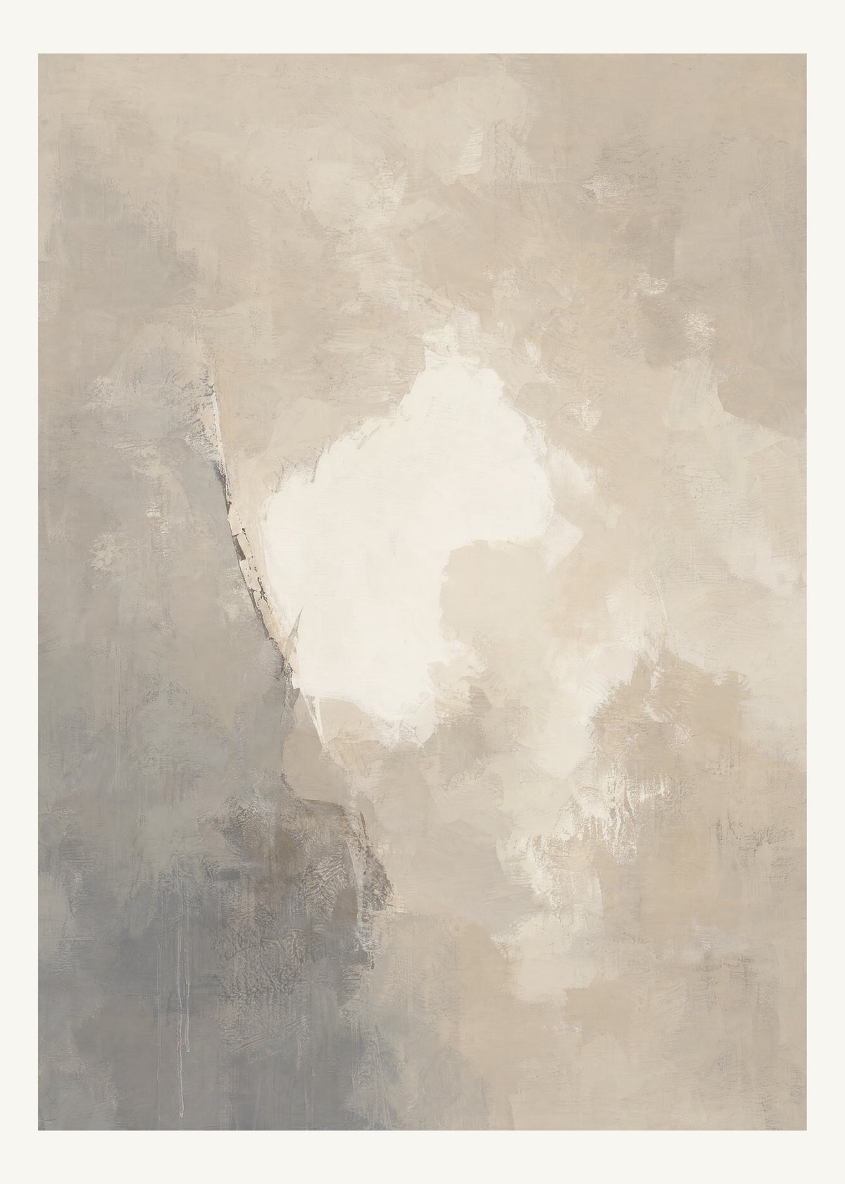 Abstrakt måleriskt motiv i ljus sandbeige, mjuk gråbeige, ljus linne. Mjuka färgfält löser upp sig kring ett ljust mellanrum, med diskreta skrapningar som ger ytan liv. 50 × 70 cm.