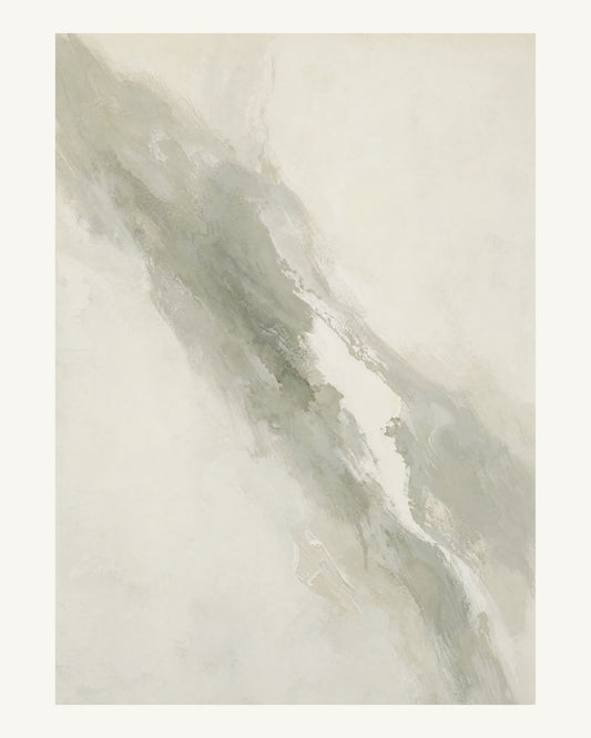 Abstrakt måleriskt motiv i bruten varmvit, ljus grågrön. Tunna färgslöjor glider diagonalt över ljusa partier, med ett tätare färgavtryck som motvikt. 40 × 50 cm.