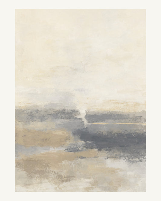 Abstrakt måleriskt motiv i varm vit, mjuk skiffergrå, sandbeige, blek vaniljgul. Breda, ojämna färglager möts kring en avbruten horisont och lämnar gott om ljus luft. 40 × 50 cm.