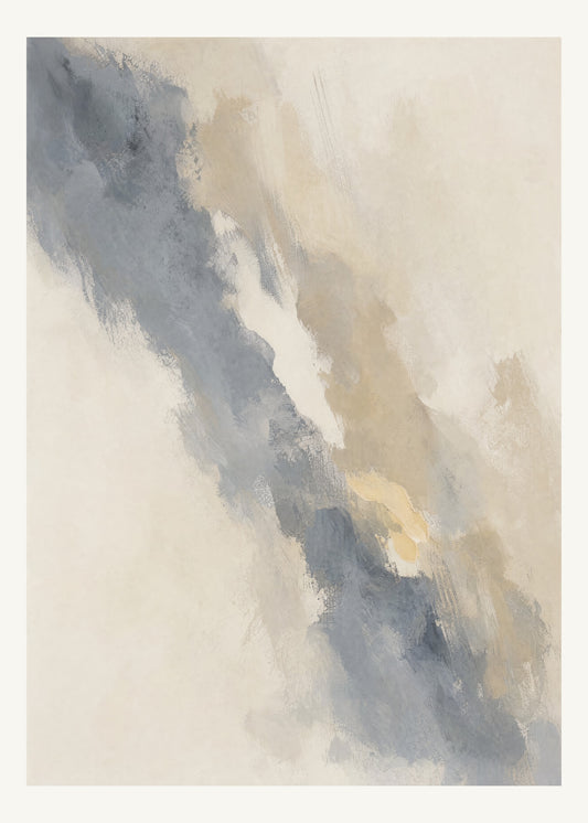 Abstrakt måleriskt motiv i varm vit, mjuk skiffergrå, sandbeige, blek vaniljgul. Tunna färgslöjor glider diagonalt över ljusa partier, med ett tätare färgavtryck som motvikt. 50 × 70 cm.