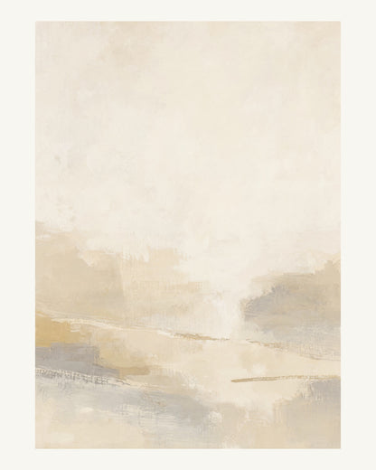 Abstrakt måleriskt motiv i elfenbensbeige, varm pärlvit. Breda, ojämna färglager möts kring en avbruten horisont och lämnar gott om ljus luft. 40 × 50 cm.