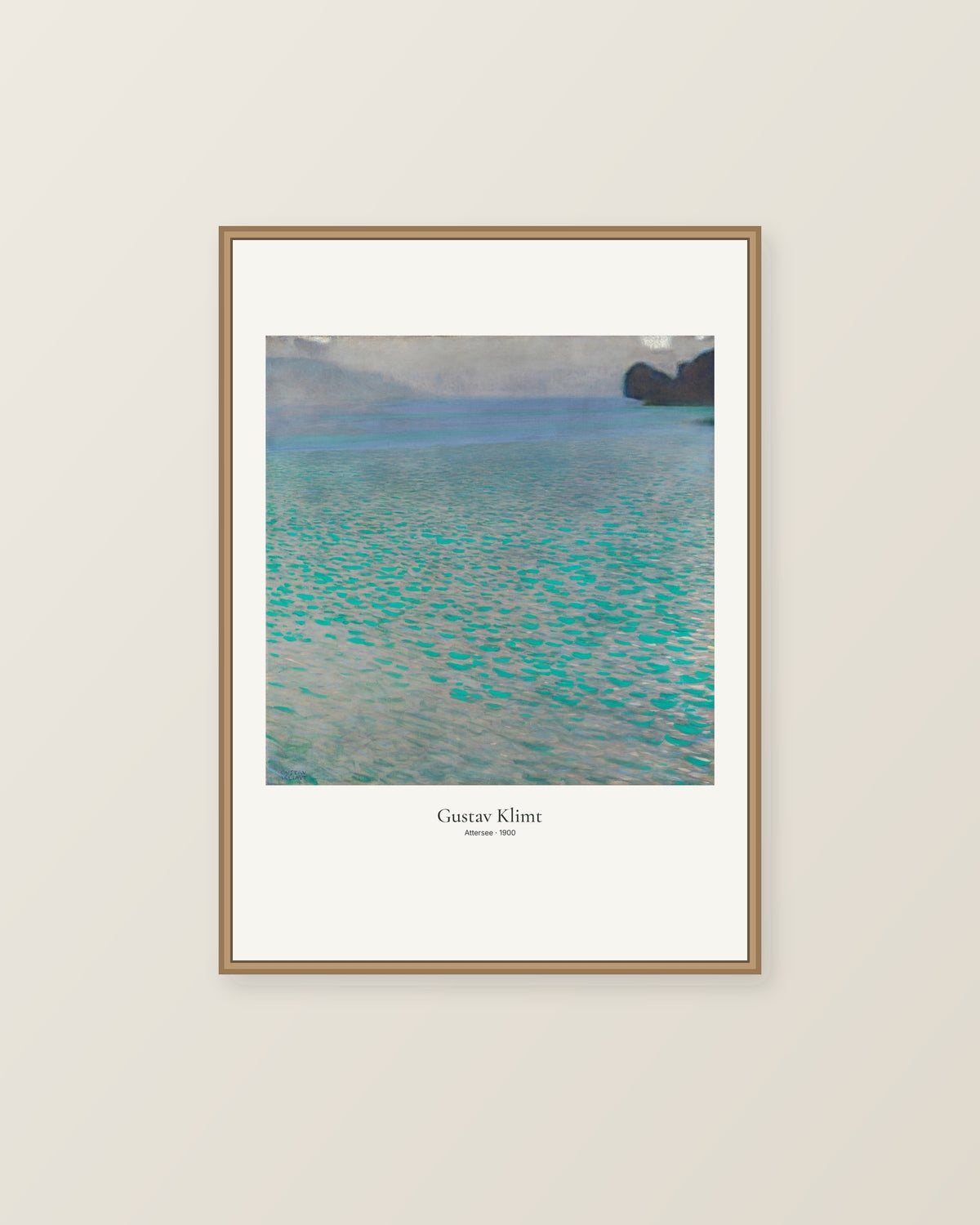 Attersee av Gustav Klimt. Konstposter med ljus marginal och diskret verktext. Illustrerad inramningsvy. Ram ingår inte.