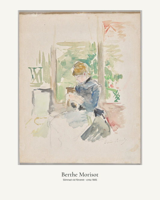 Sömnad vid fönstret av Berthe Morisot. Konstposter med ljus marginal och diskret verktext. 40 × 50 cm.