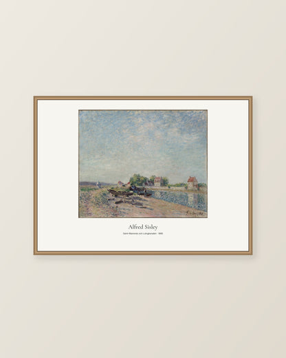 Saint-Mammès och Loingkanalen av Alfred Sisley. Konstposter med ljus marginal och diskret verktext. Illustrerad inramningsvy. Ram ingår inte.