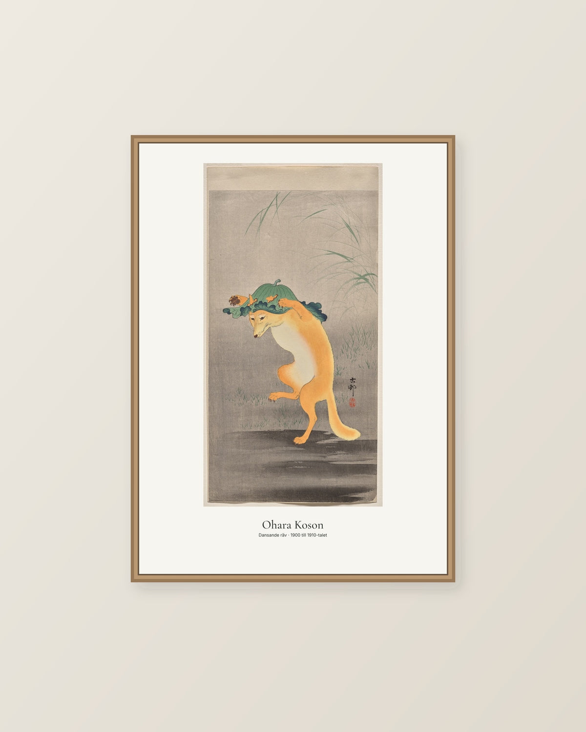 Dansande räv av Ohara Koson. Konstposter med ljus marginal och diskret verktext. Illustrerad inramningsvy. Ram ingår inte.