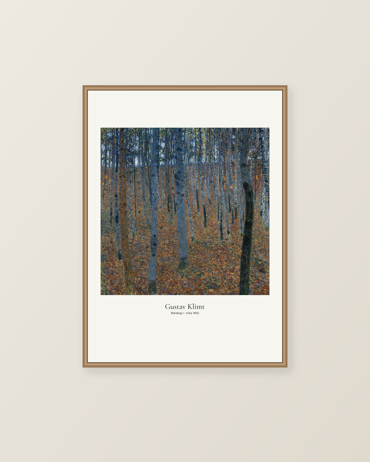 Bokskog I av Gustav Klimt. Konstposter med ljus marginal och diskret verktext. Illustrerad inramningsvy. Ram ingår inte.